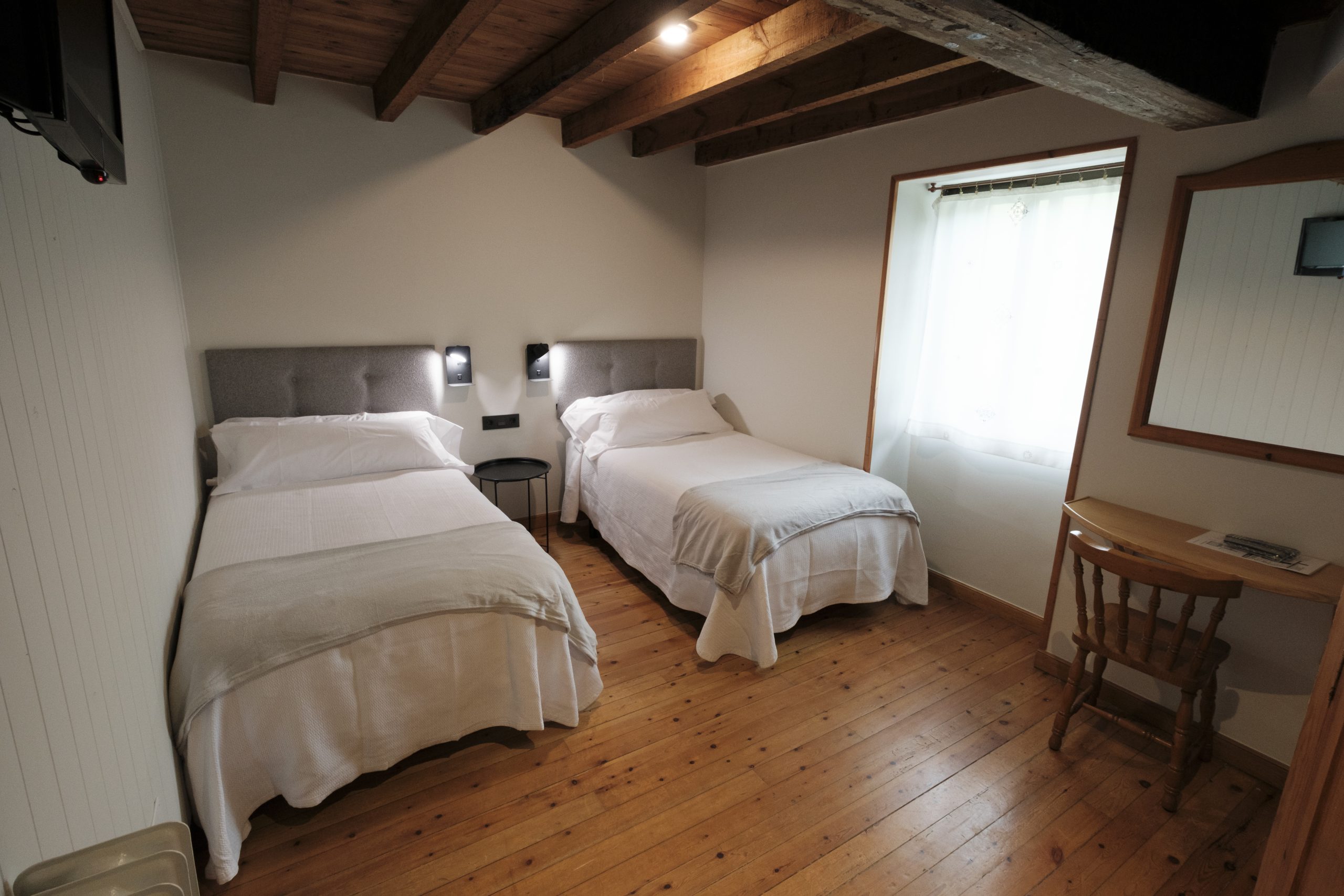 hosteriadezubiri-03